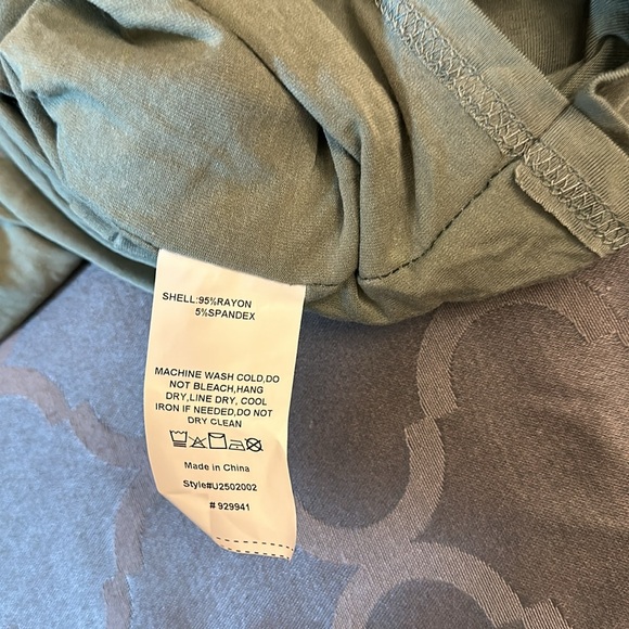 NWT SIMPLE BY SUZANNE BETRO BLOUSE - Picture 4 of 8